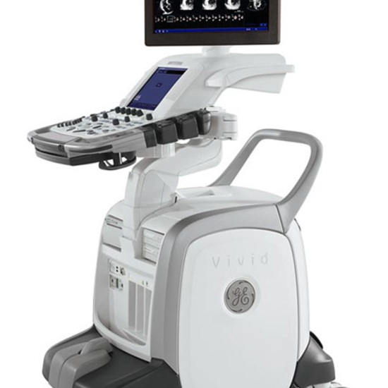 Ультразвуковой сканер экспертного класса специально спроектированный для 4D исследований начиная от эргономики Vivid E9